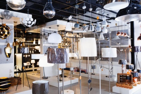 Mobilier en métal sur mesure, tendances et astuces pour votre intérieur